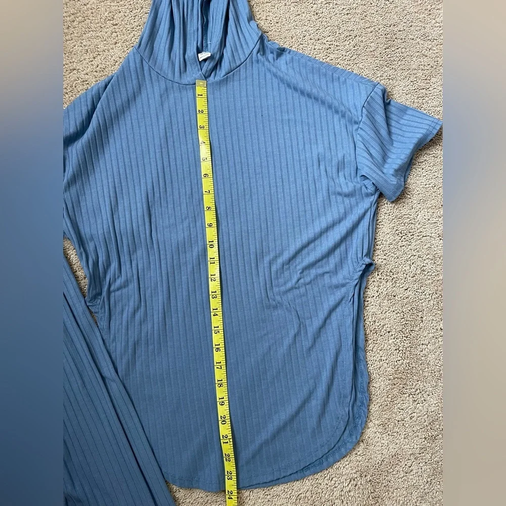 Girls Blue size 11-12y matching top with pants